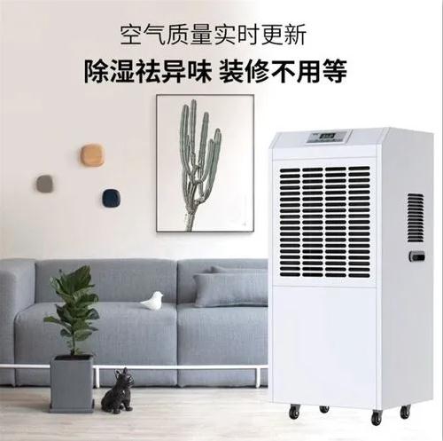 今明濕冷天氣繼續，濕冷加持下，南方真的比北方冷！
